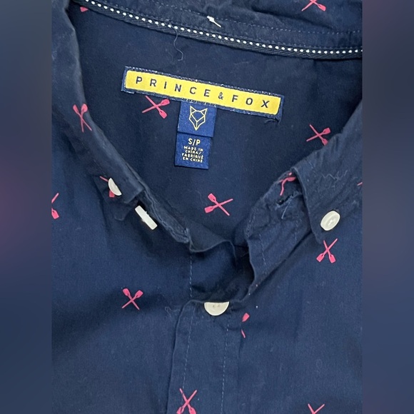 Prince and Fox Men’s Nautical Button Down Shirt. Small - Picture 3 of 9